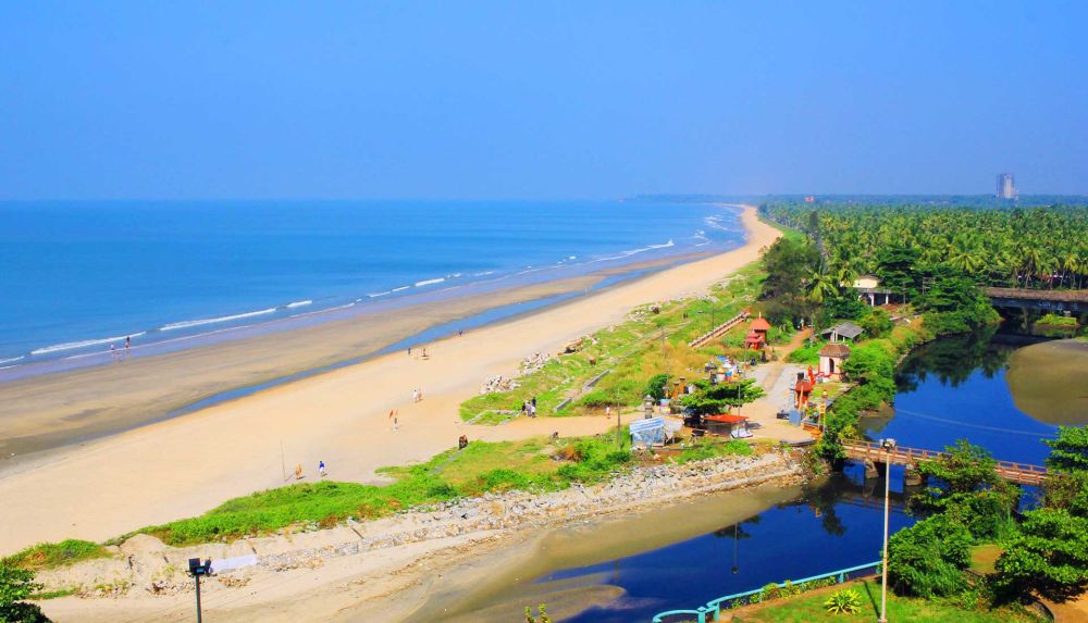 Payyambalam Beach